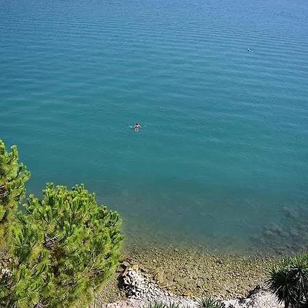 Apartment Schoene Mit Meerblick In Kiveri