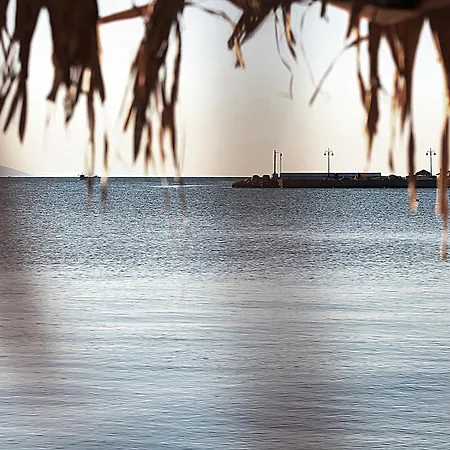 Apartment Schoene Mit Meerblick In Kiveri